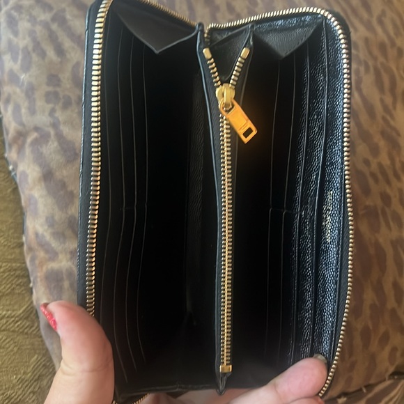 Like NEW Cassandra YSL Wallet! No call outs, looks like new condition! Stunning - Picture 3 of 10